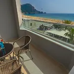 Hotel Azak 3*