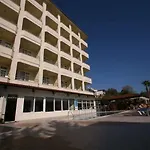 Azak 阿拉尼亚