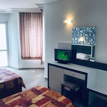 Azak Hotel 3*