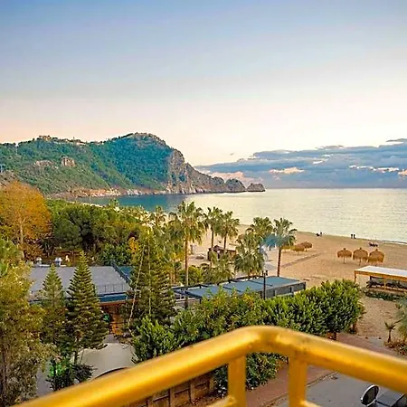 Hotel Azak