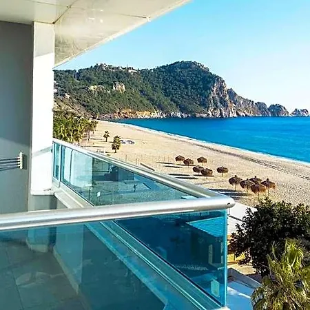Hotel Azak