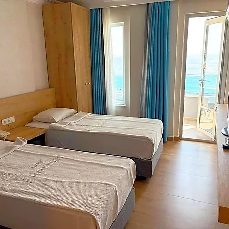 Azak Hotel 3*