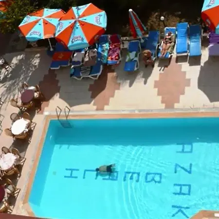 Azak 3*