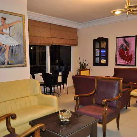 Hotel Azak 3*