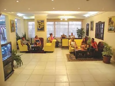 فندق Azak