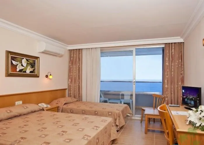 Azak Szálloda Alanya