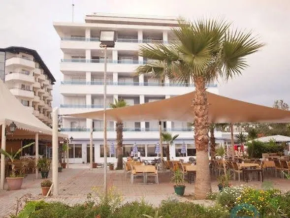 Azak Hotel 3*